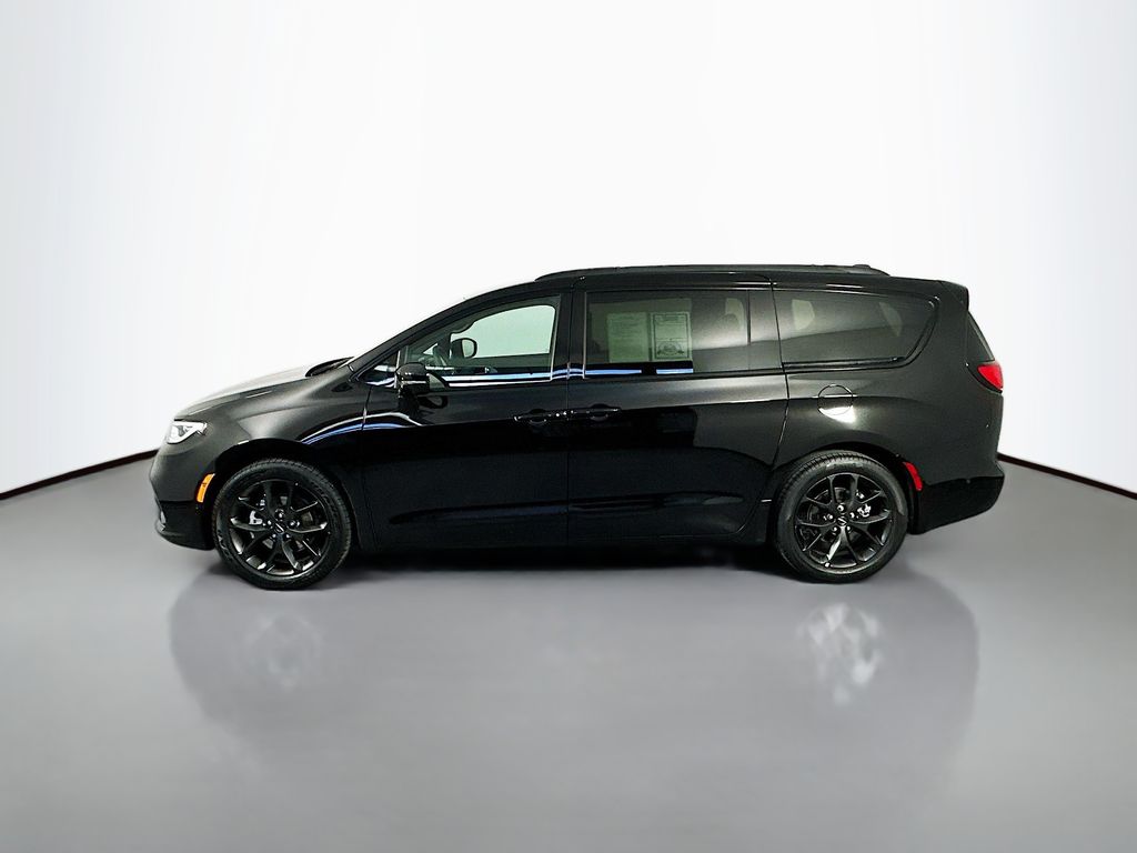 ChryslerPacifica4