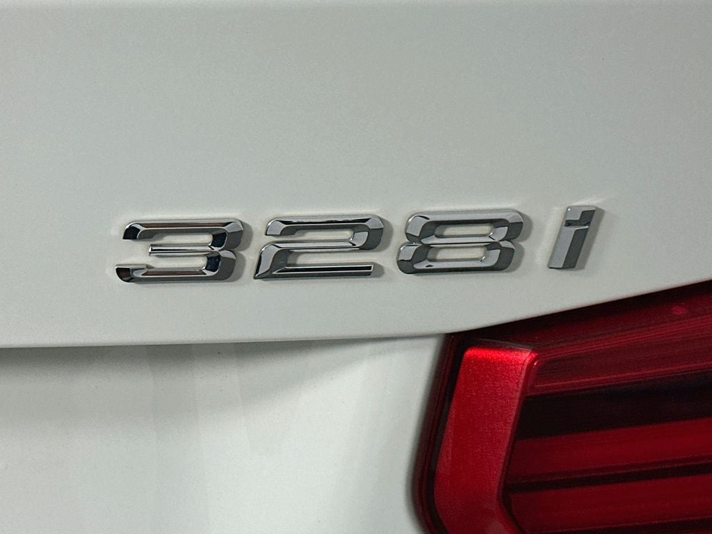 BMW3 Series29