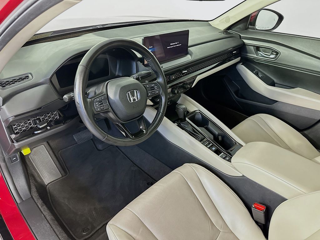 HondaAccord Hybrid29