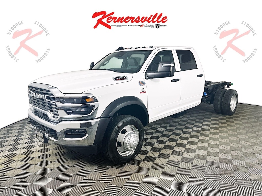 New 2025 Ram 4500 Chassis Tradesman 60CA Dually Truck Crew Cab