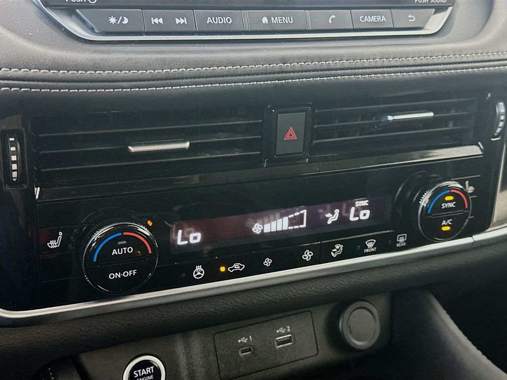 NissanRogue18