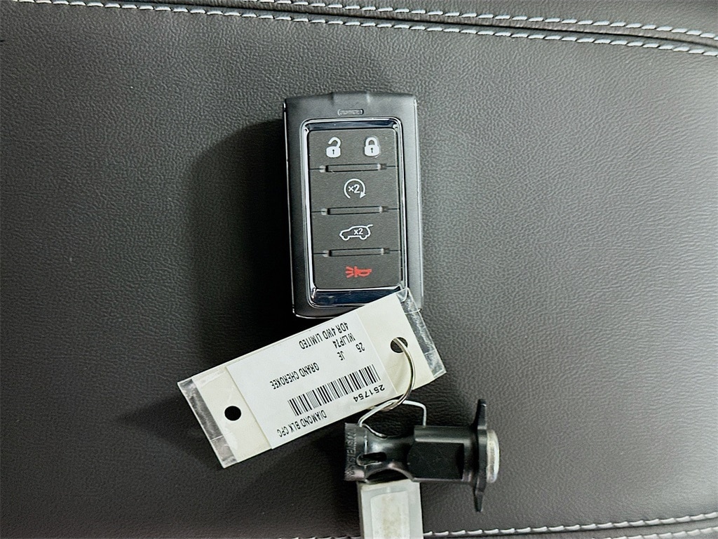 JeepGrand Cherokee20