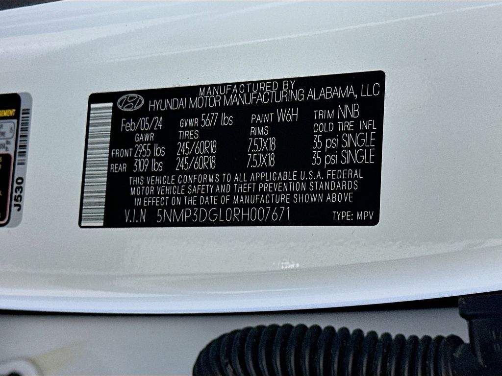 HyundaiSanta Fe36