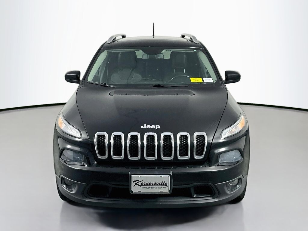Used 2018 Jeep Cherokee Latitude Plus SUV