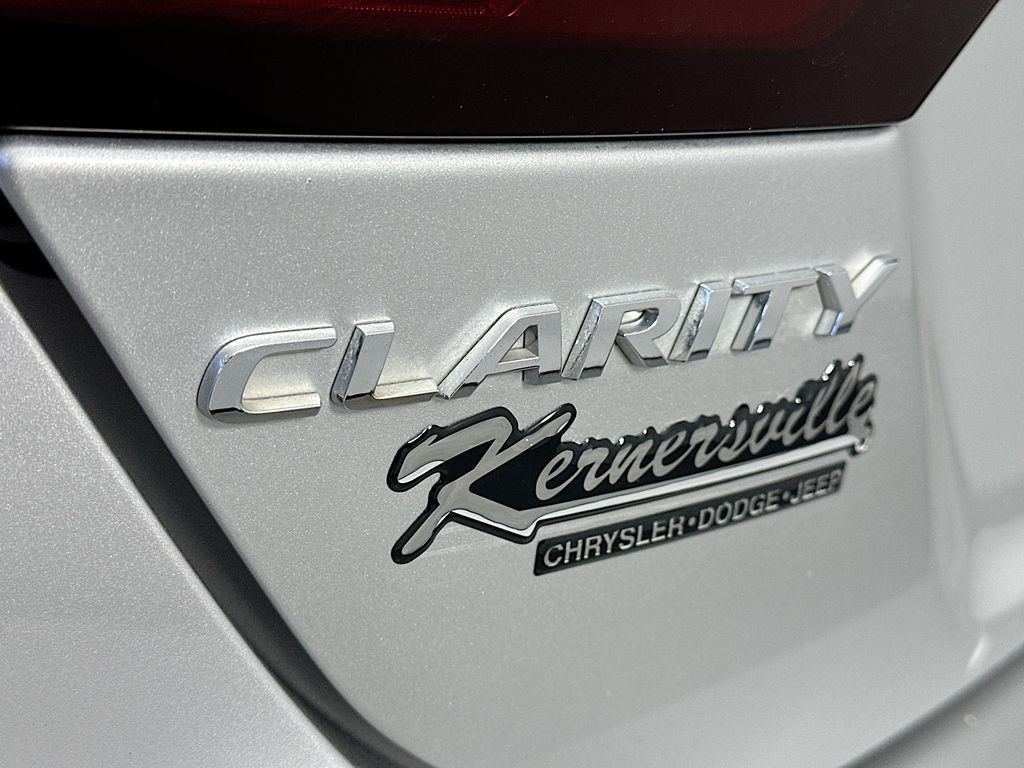 HondaClarity Plug-In Hybrid28