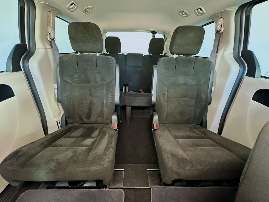 DodgeGrand Caravan13