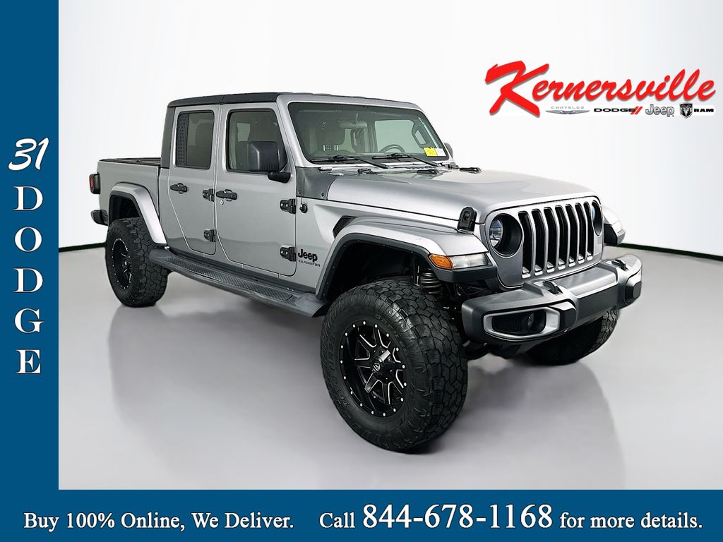 2020 Jeep Gladiator Overland's photo
