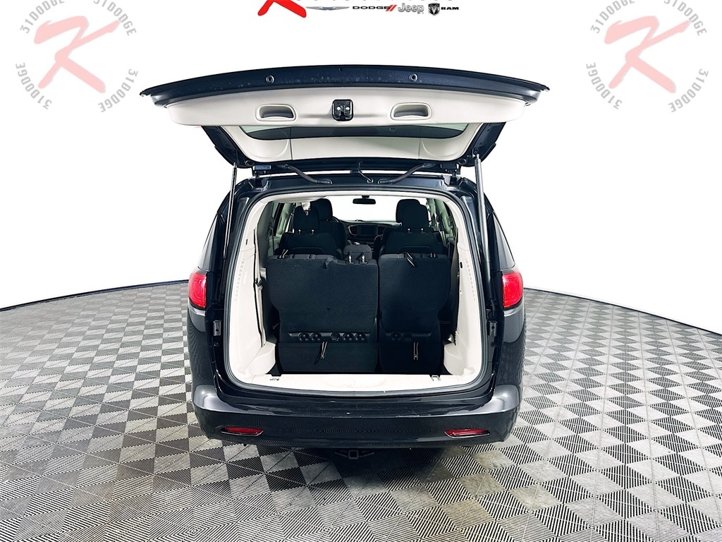 ChryslerVoyager28