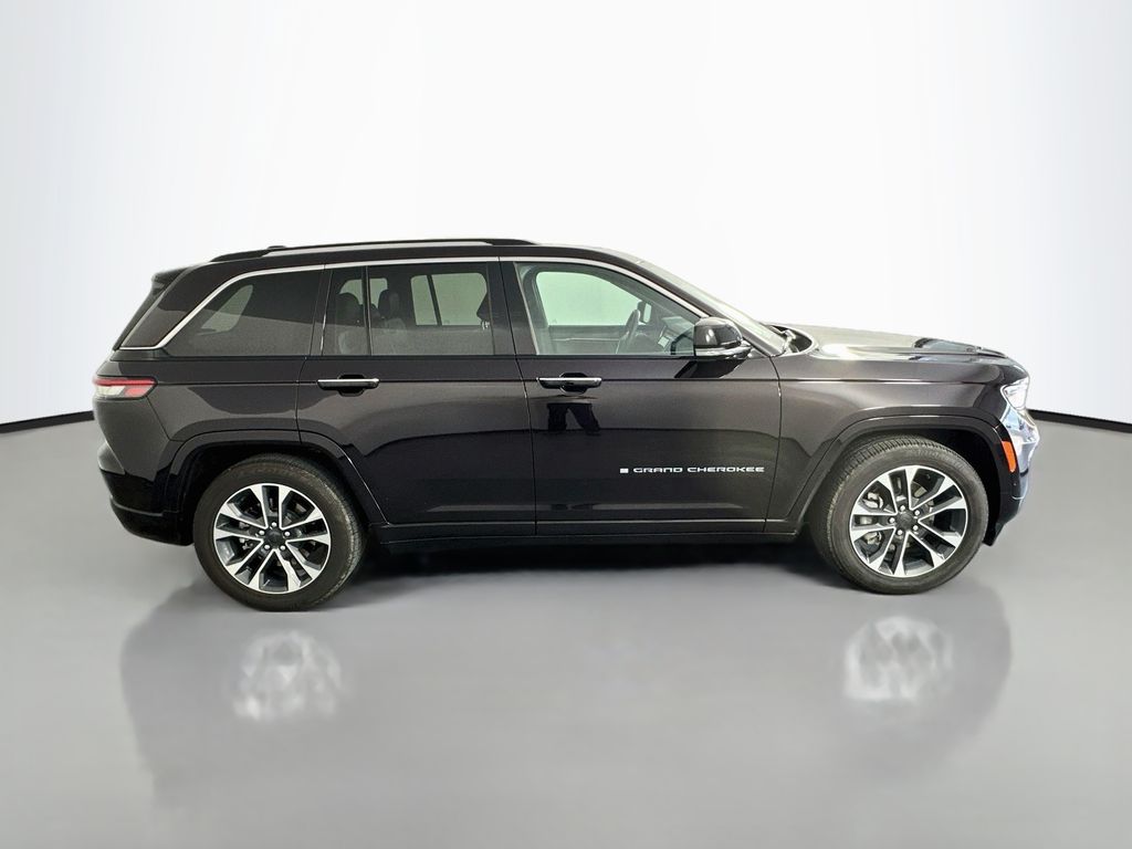 JeepGrand Cherokee8