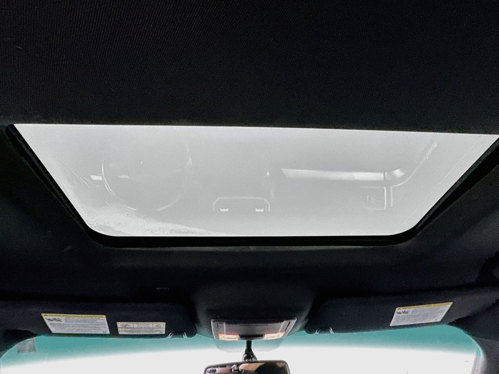 FordExplorer21