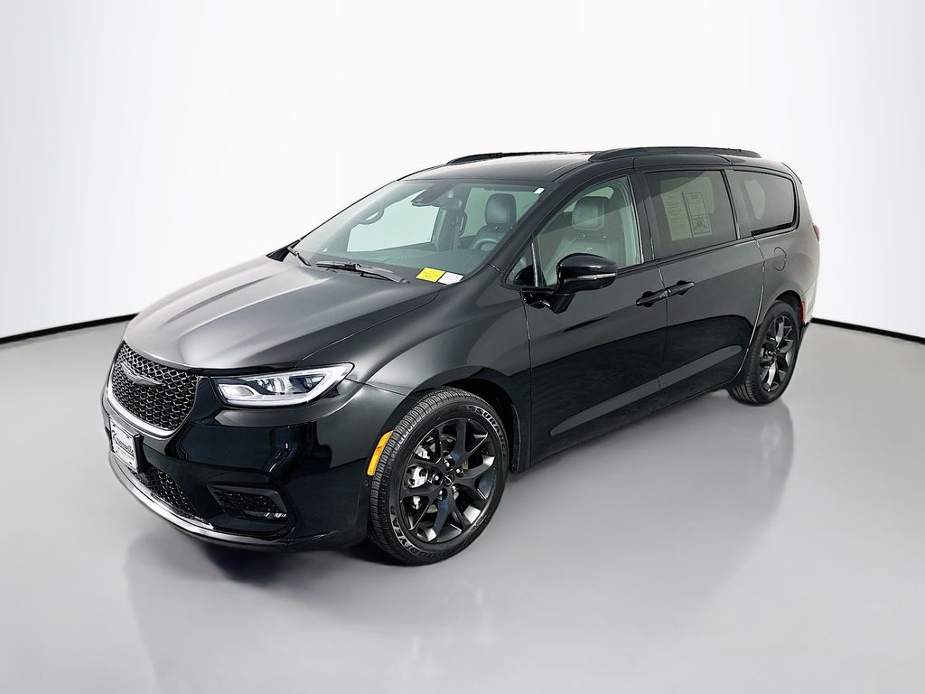 ChryslerPacifica3