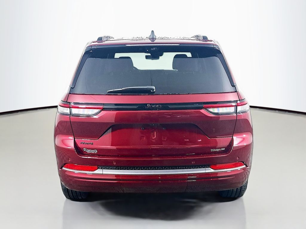 JeepGrand Cherokee6
