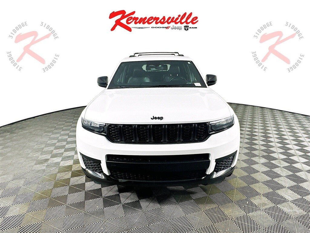 2021 Jeep Grand Cherokee Altitude Sport photo 2