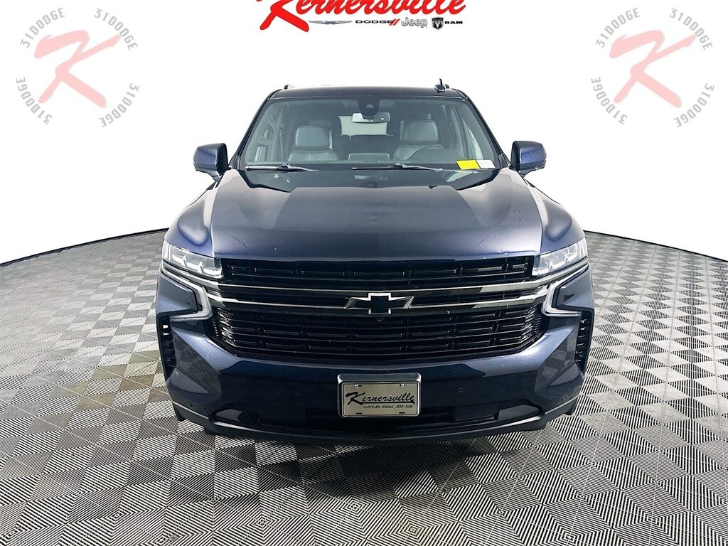 2021 Chevrolet Suburban RST photo 2