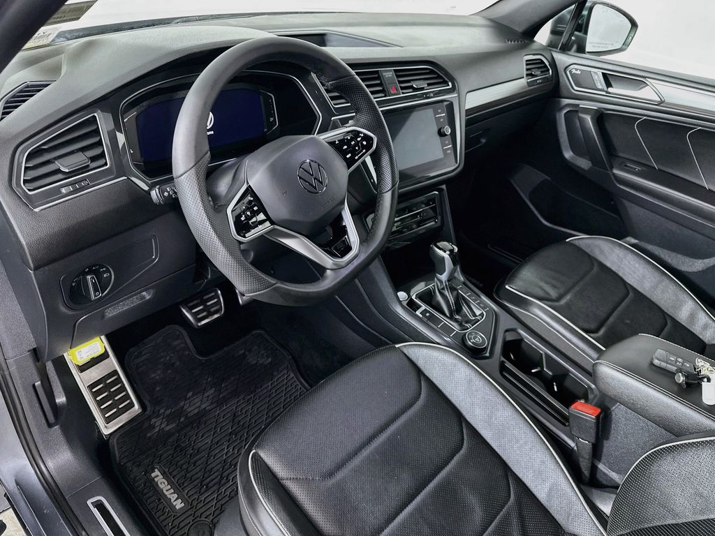 VolkswagenTiguan30