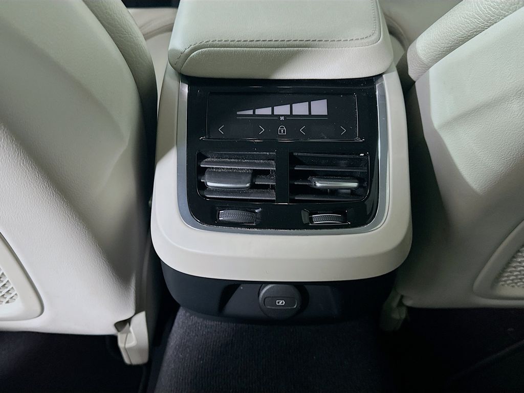 VolvoS6022
