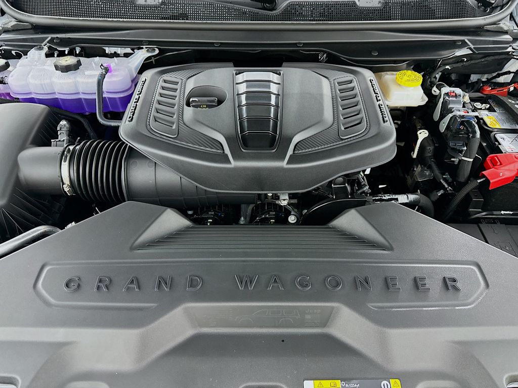 JeepGrand Wagoneer L18
