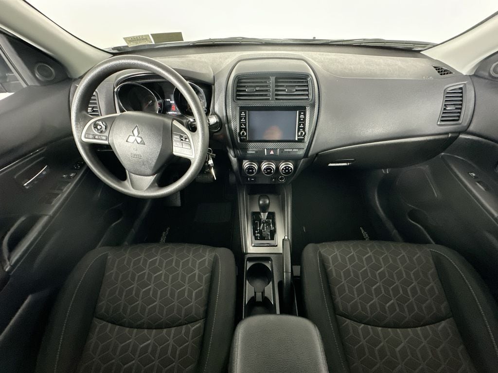 MitsubishiOutlander Sport10
