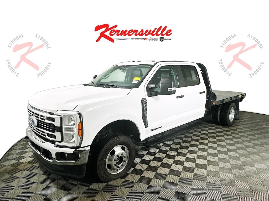 Used 2023 Ford F-350SD XL Truck Crew Cab