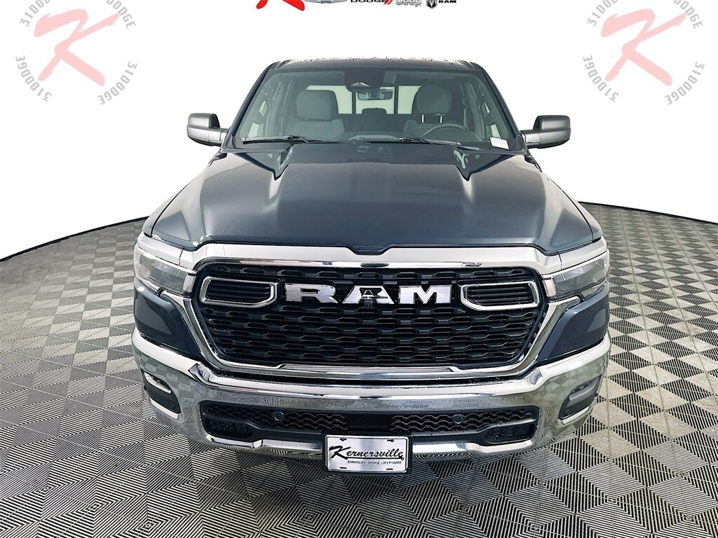 2025 Ram 1500 Tradesman photo 2