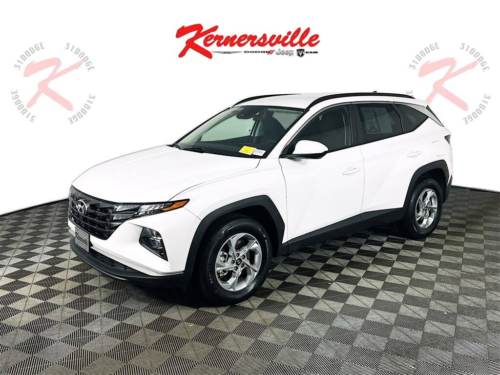 2024 Hyundai Tucson SEL photo 3