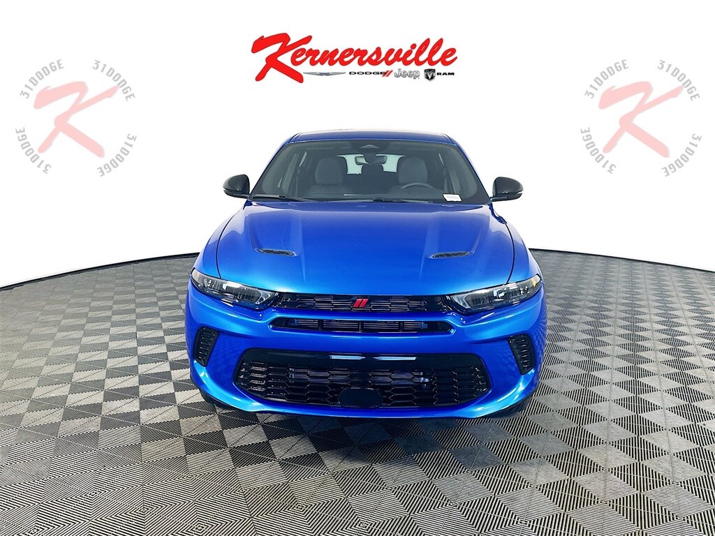2024 Dodge Hornet GT photo 2