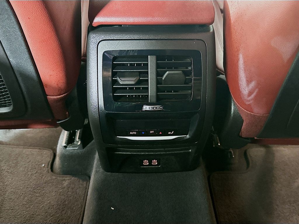 BMWX322