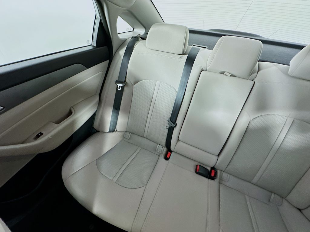 HyundaiSonata12