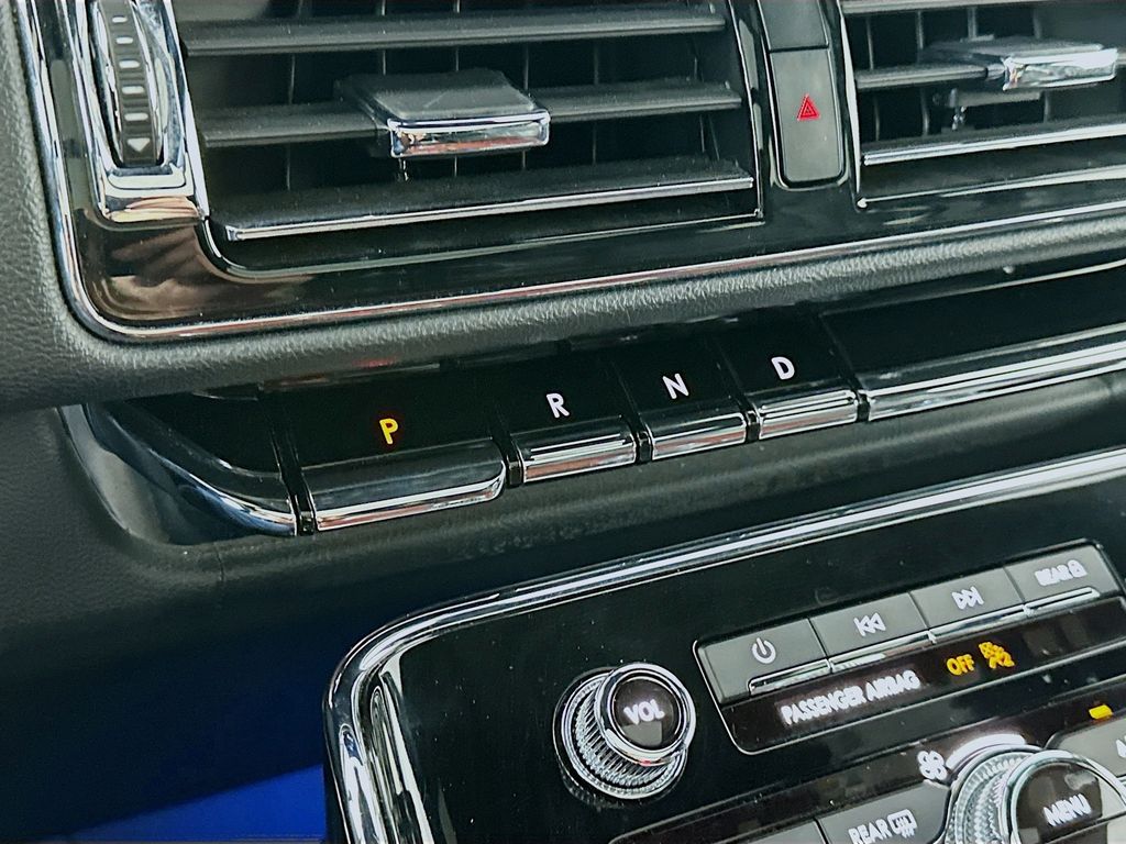 LincolnNavigator17