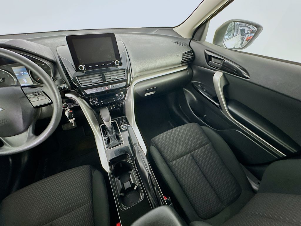 MitsubishiEclipse Cross11