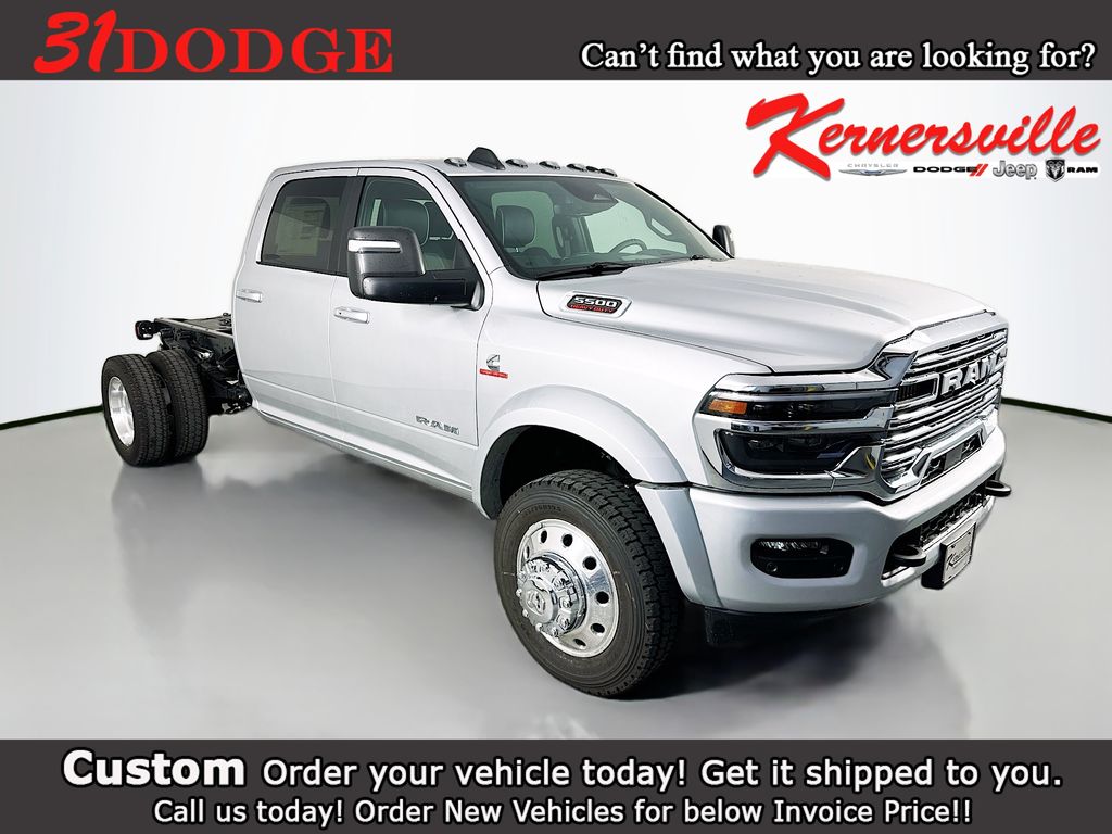 2026 RAM 5500 Big Horn 4X4 Crew Cab DRW 173" WB's photo