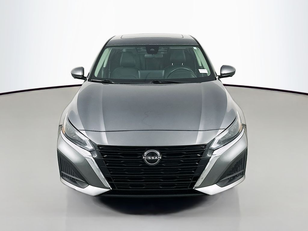 Used 2023 Nissan Altima 2.5 SL Sedan