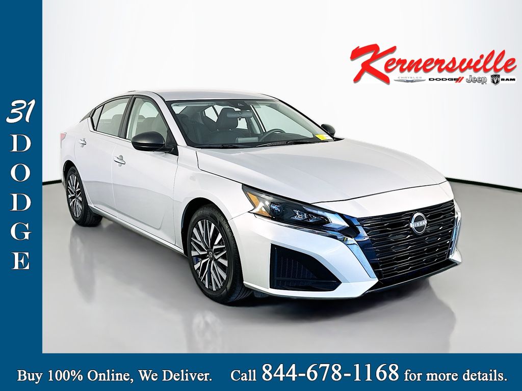 2025 Nissan Altima 2.5 SV's photo