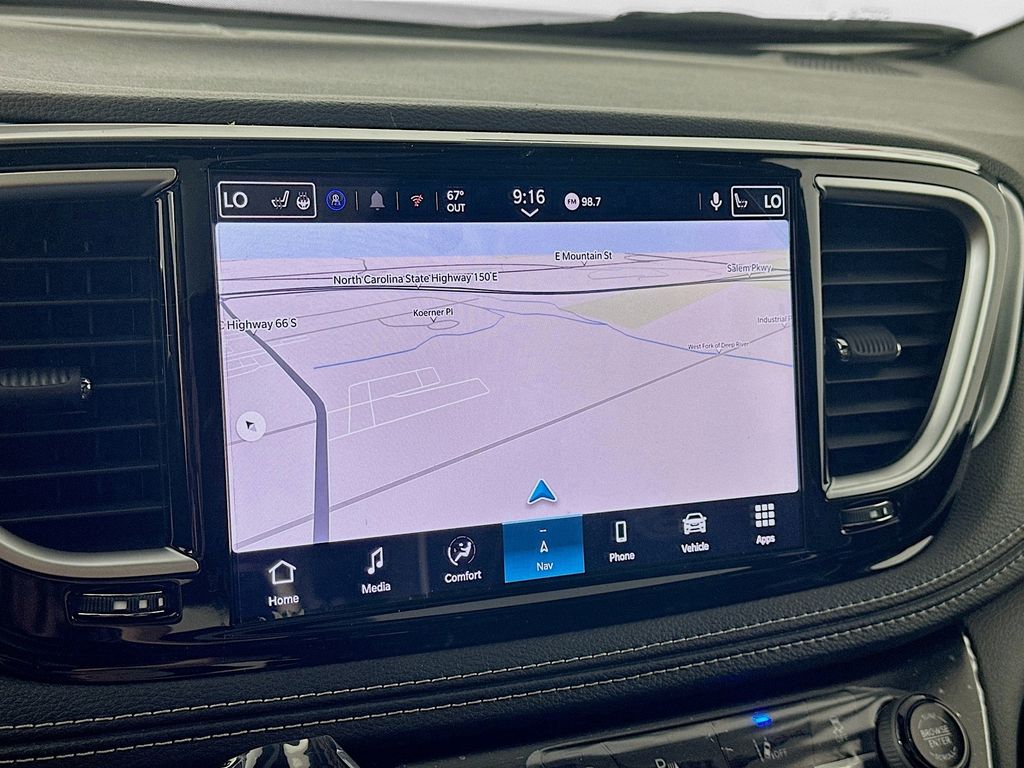 ChryslerPacifica15
