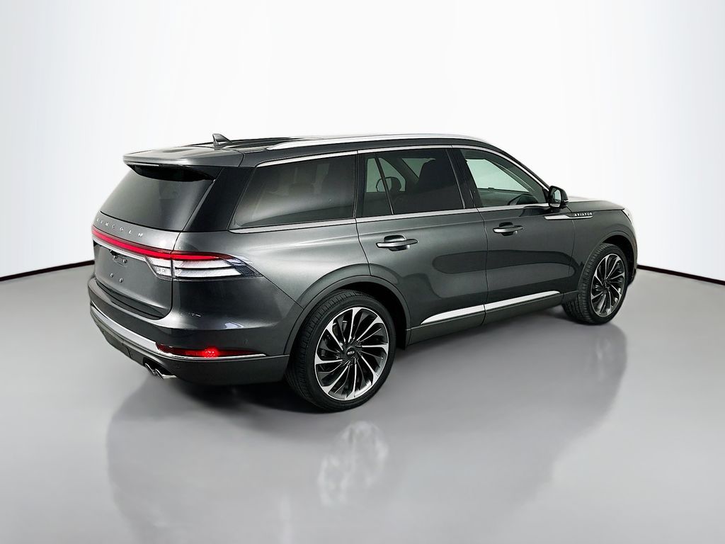 LincolnAviator7