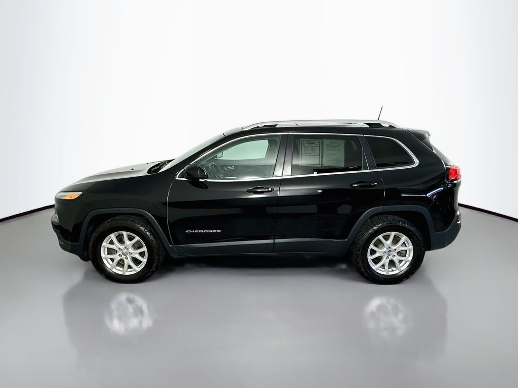 Used 2018 Jeep Cherokee Latitude Plus SUV