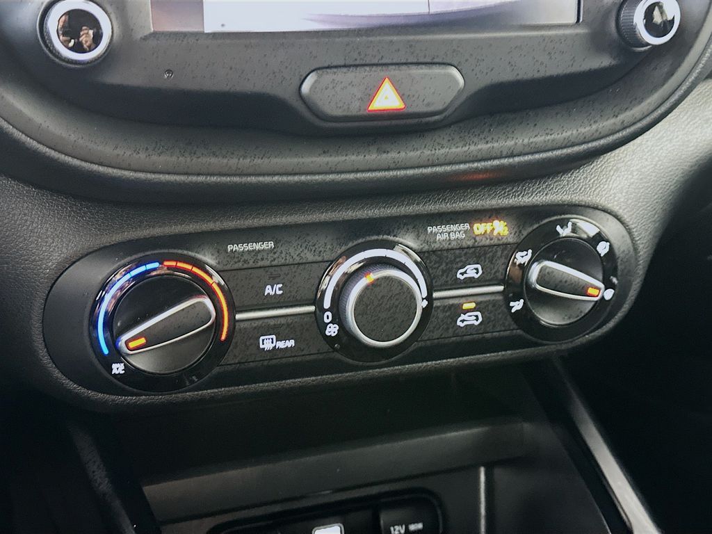 KiaSoul18