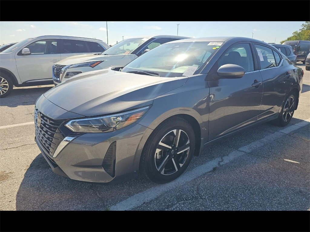 2024 Nissan Sentra SV photo 3