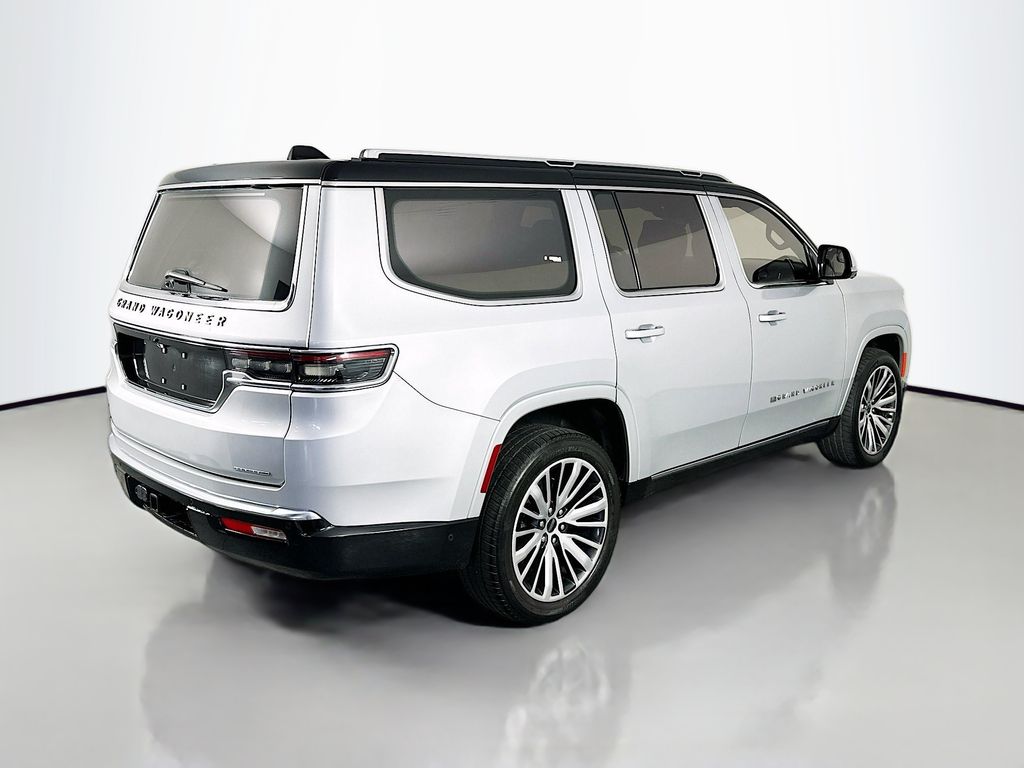 JeepGrand Wagoneer7