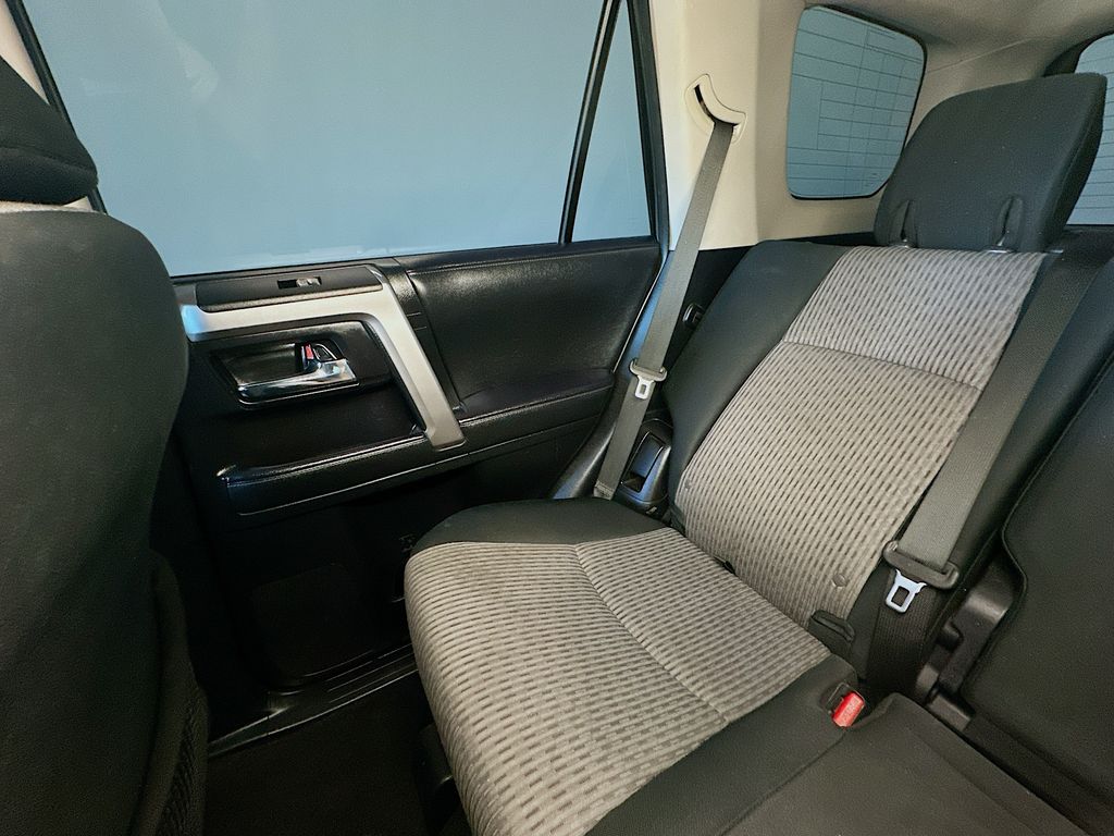 Toyota4Runner12