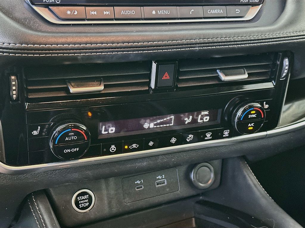 NissanRogue18