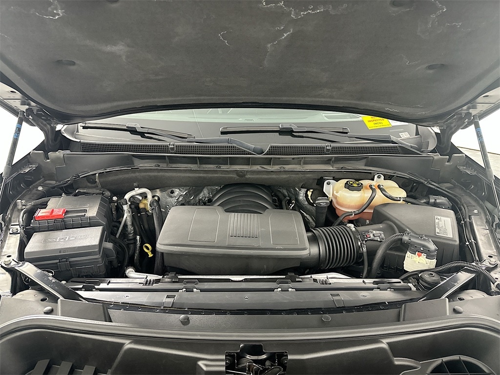 CadillacEscalade ESV32