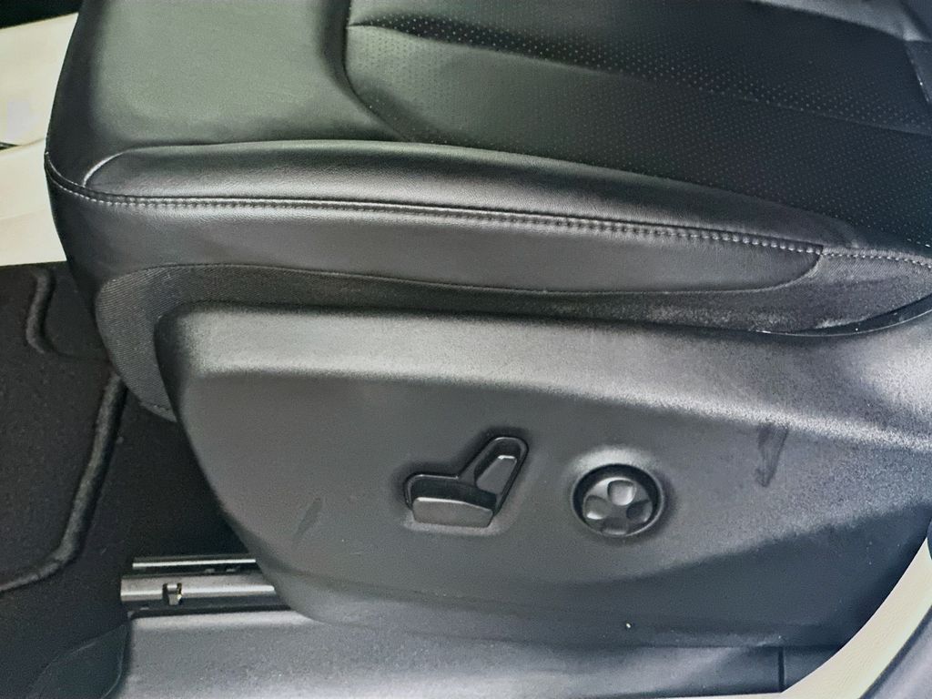 ChryslerPacifica22