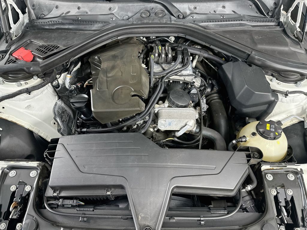 BMW3 Series33