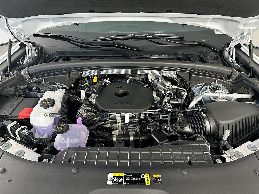 JeepGrand Cherokee L18