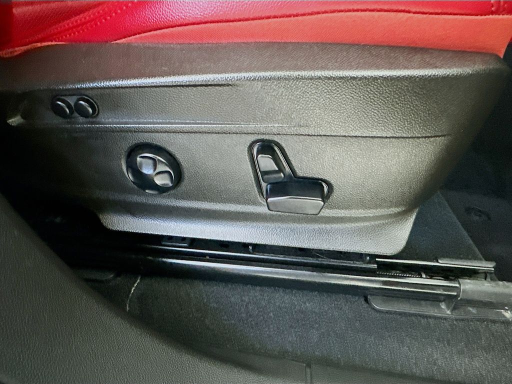 Alfa RomeoStelvio24