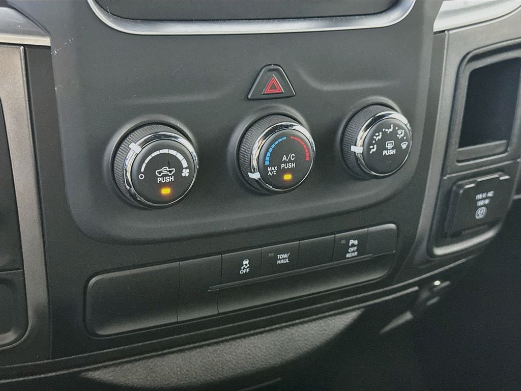 Ram1500 Classic18