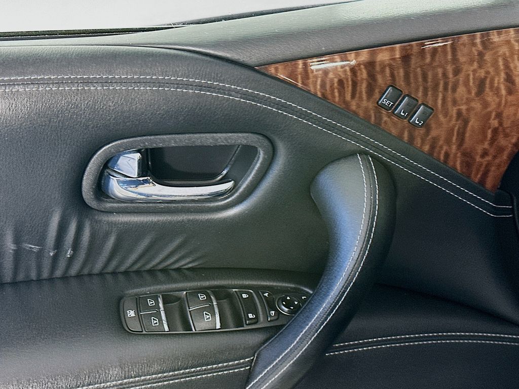 NissanArmada24