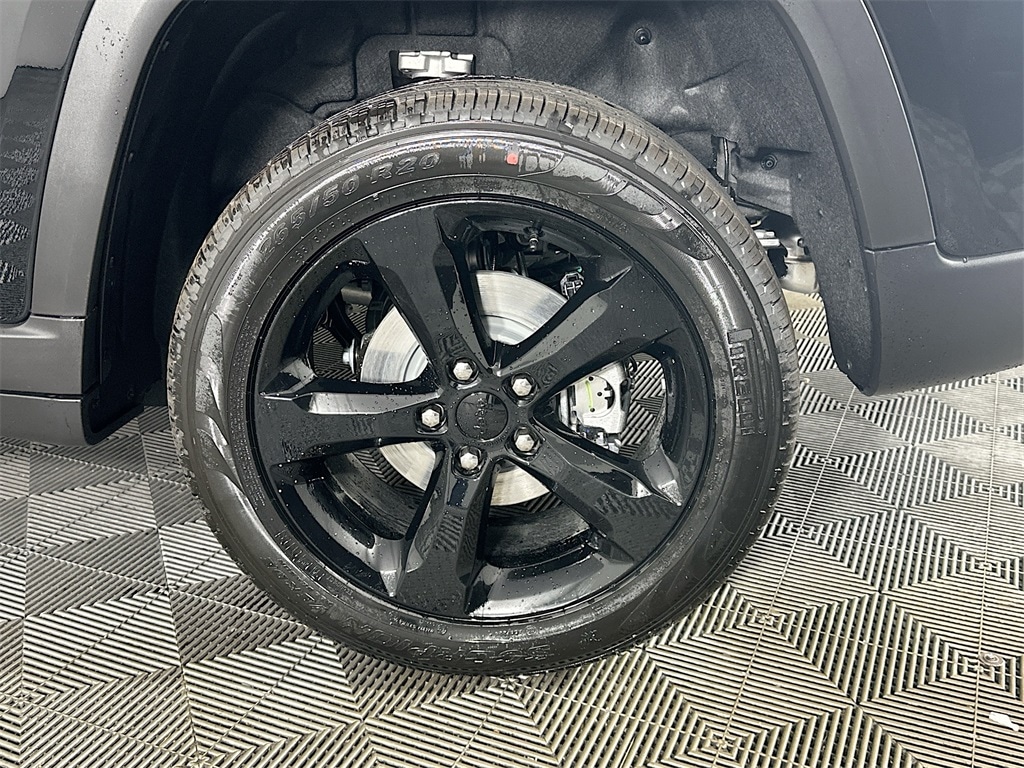 JeepGrand Cherokee17