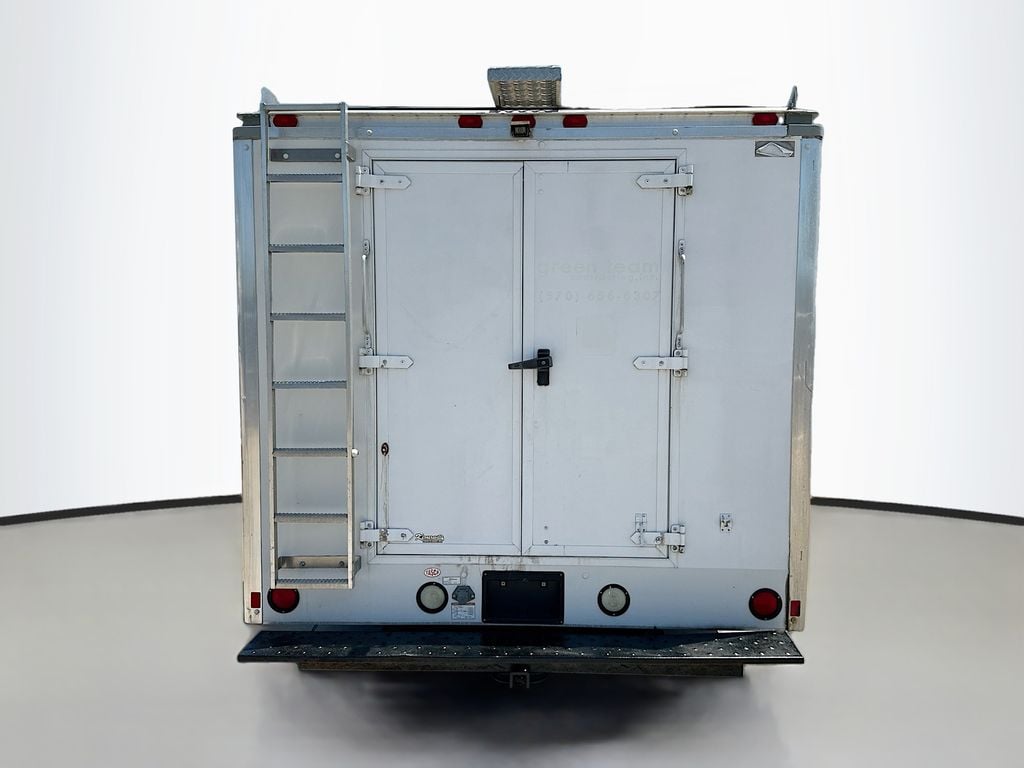 FordE-450SD6